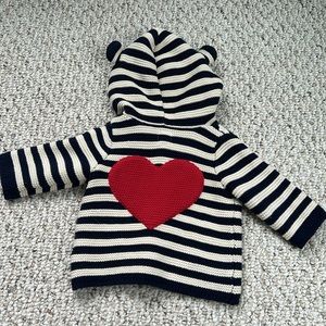 Baby Gap Brannon Bear sweater navy stripes with heart on back 0-3 months